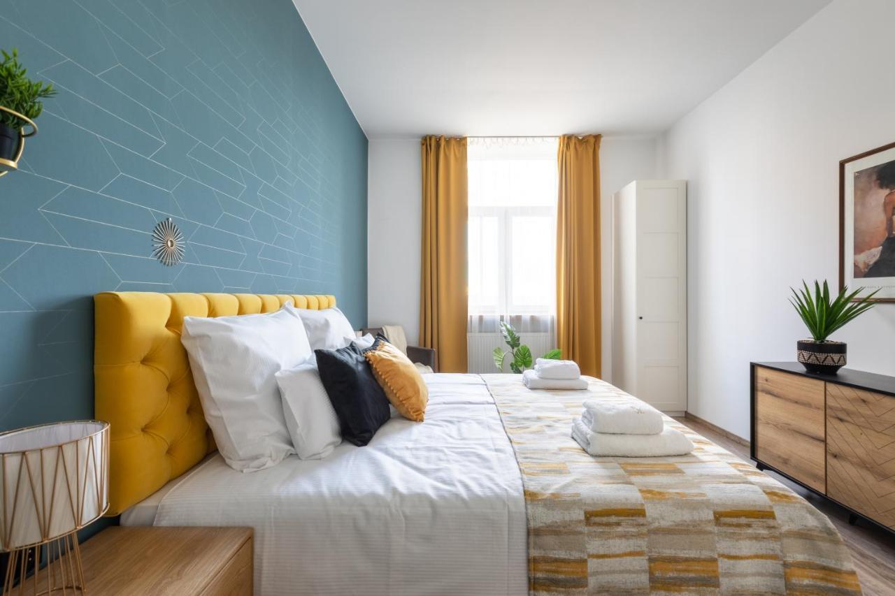 Luxe Living Castle View Leilighet Krasków Eksteriør bilde