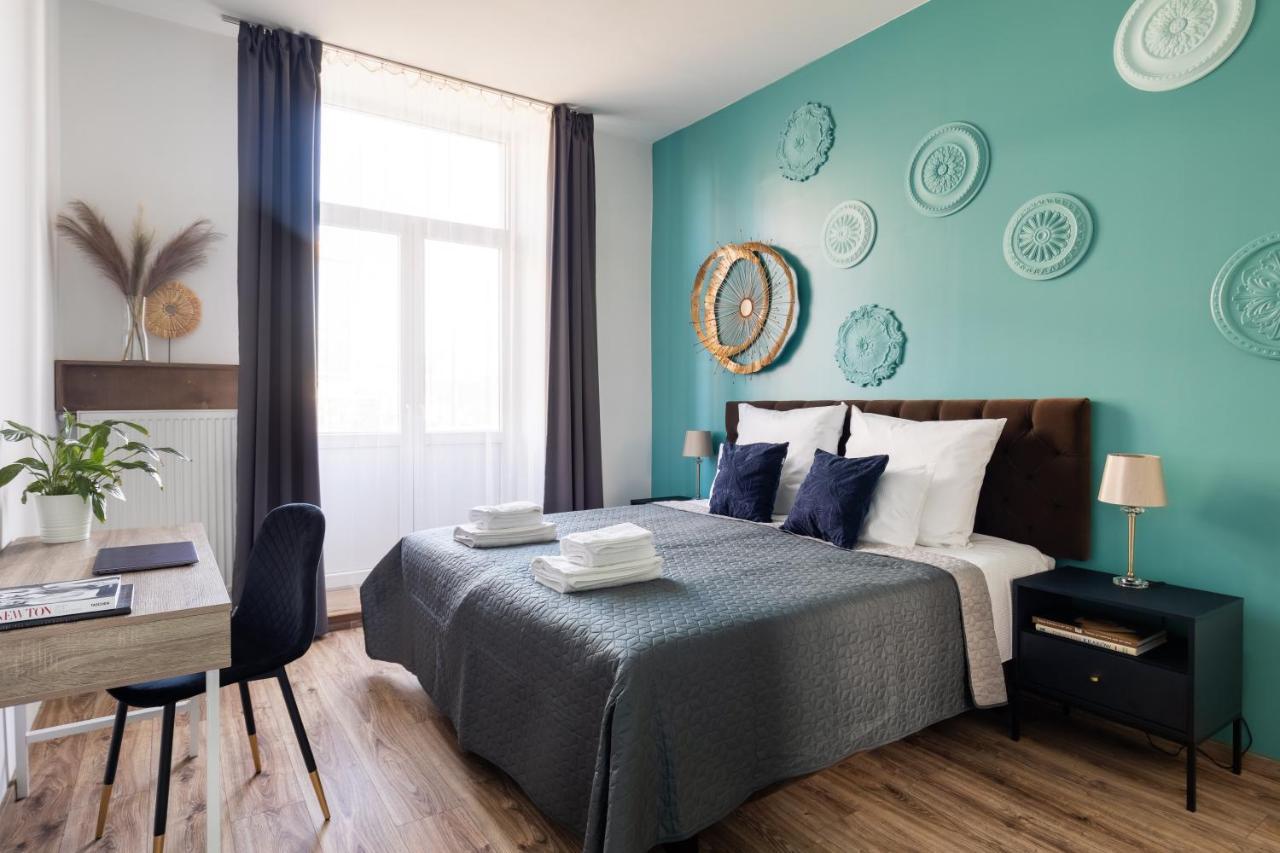 Luxe Living Castle View Leilighet Krasków Eksteriør bilde